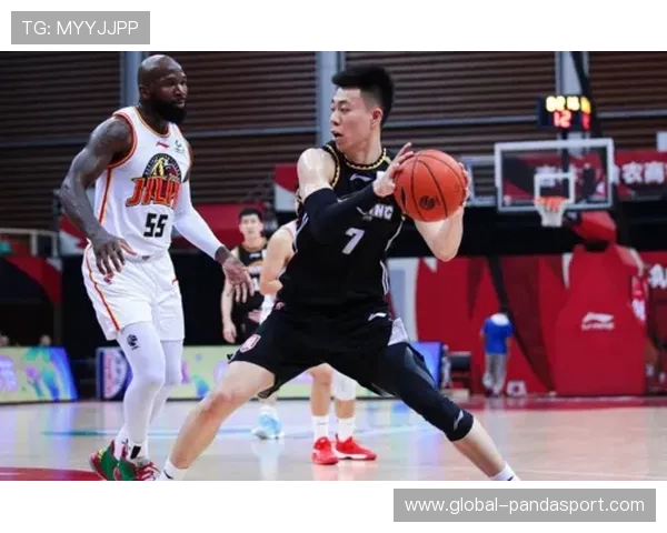 张镇麟攻防一体价值凸显或成中国男篮冲击亚洲巅峰关键先生 张镇麟攻防一体价值凸显或成中国男篮冲击亚洲巅峰关键先生